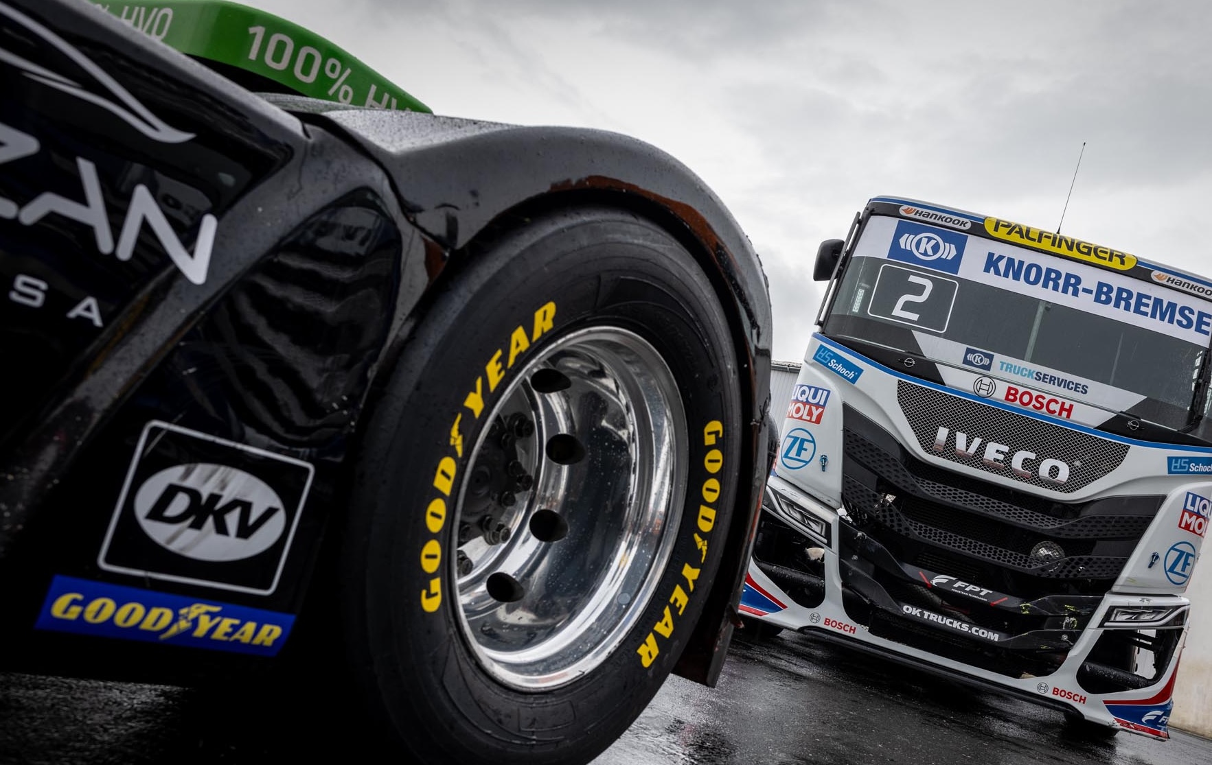 s*0様 GOODYEAR イエローレターF1リアタイヤ GOODYEAR イエローレターF1リアタイヤ